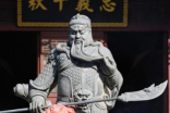 关羽之死与刘备的哀痛：一段承载兄弟情义的历史篇章